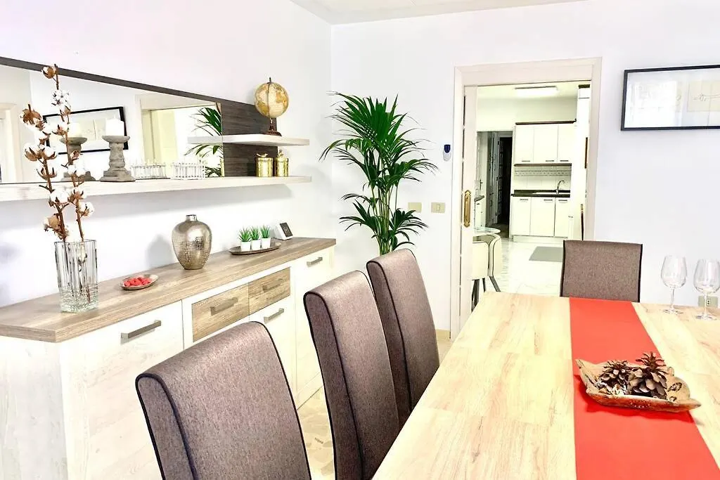 Apartment 'Home Sweet Home-Luxury Apartment-Santa Cruz' Spain